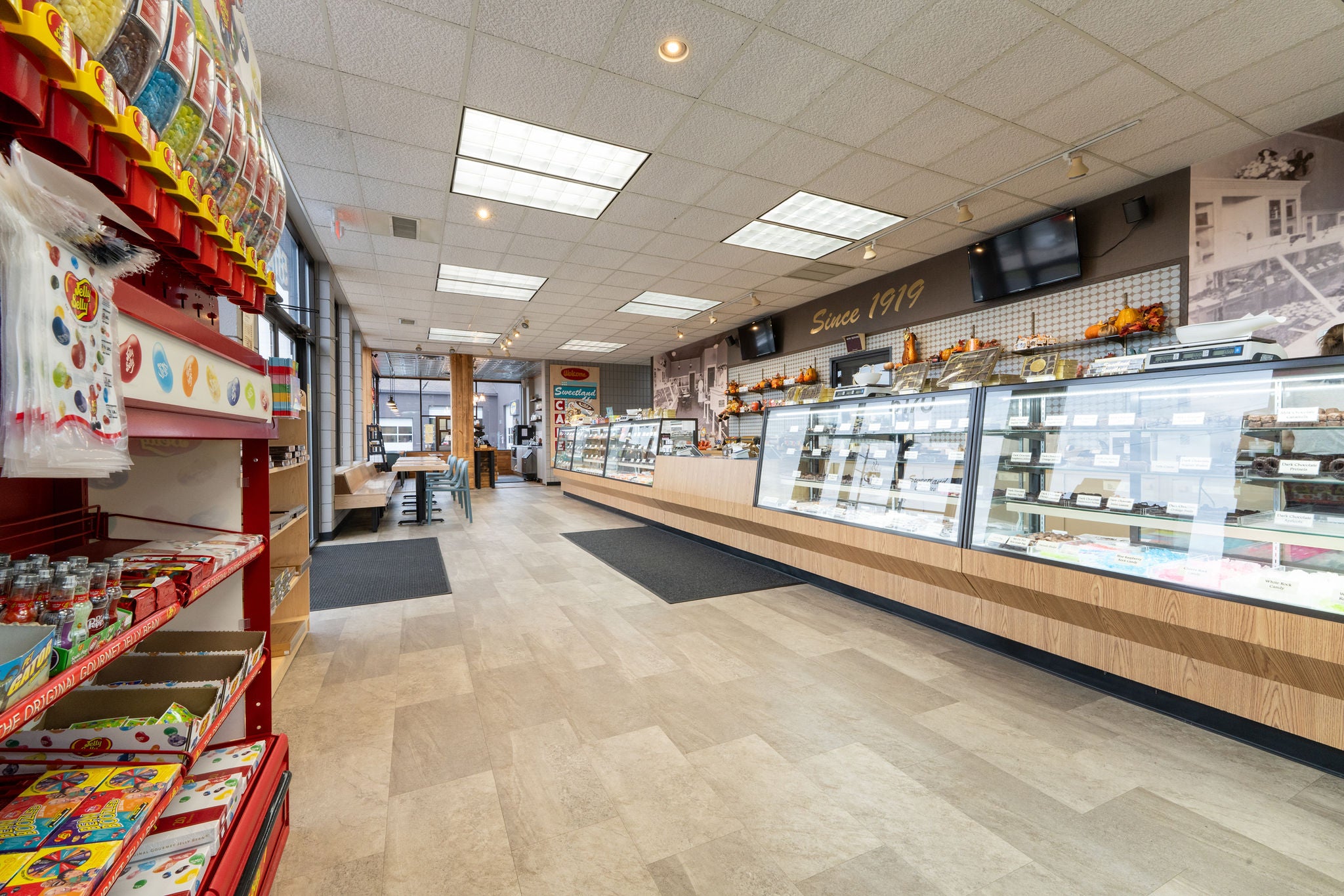 custom-slideshow-image-desktop-block_XrgDBw